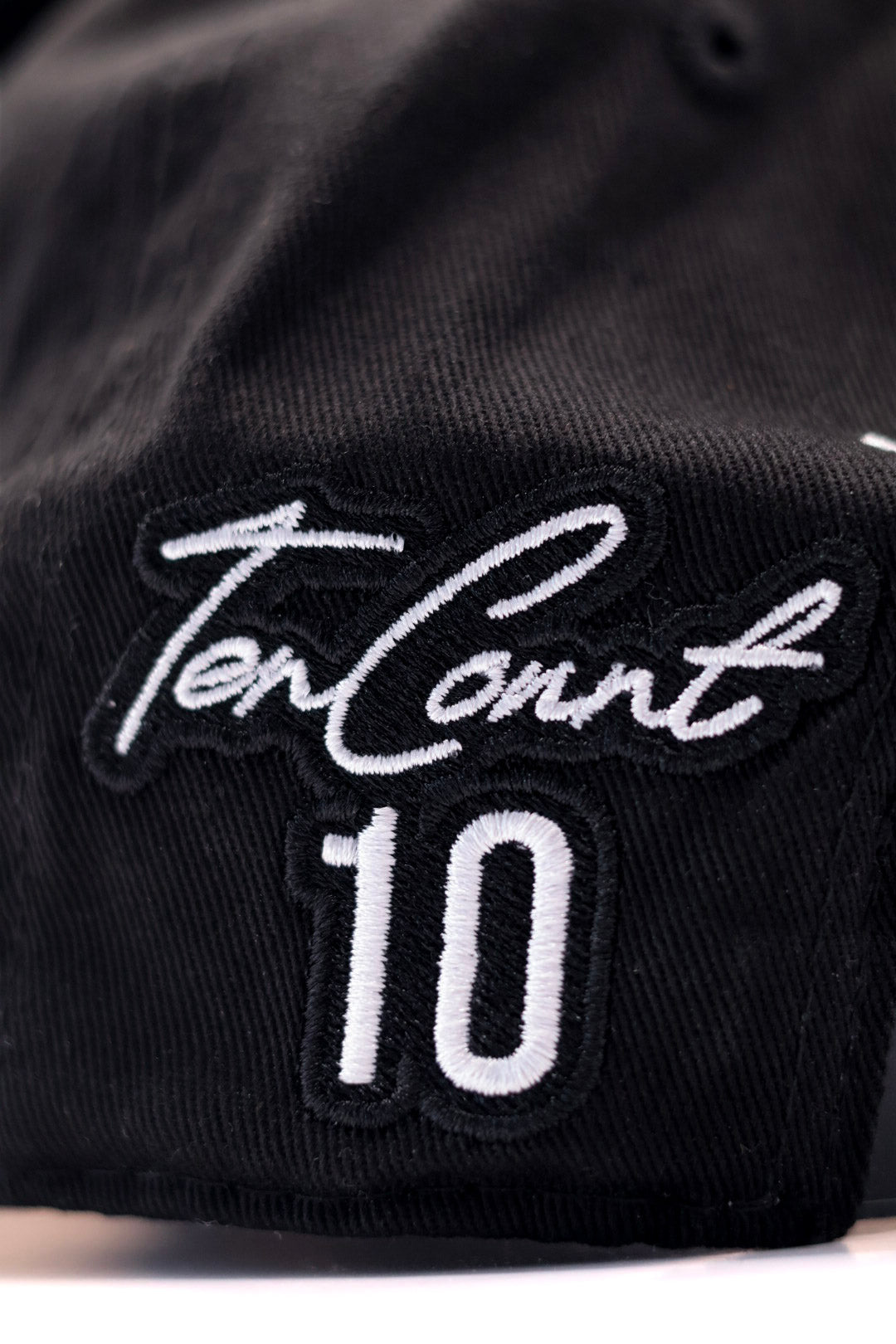 10C Full Trucker Black/White